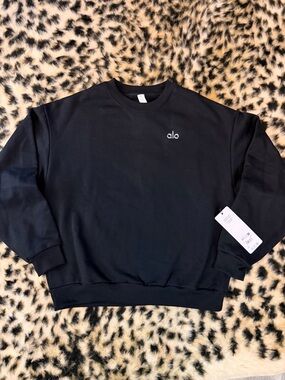 NWT Alo Men’s Black Crewneck Sweatshirt